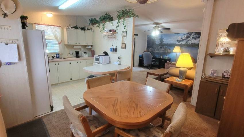 2031 Oriole Lane a Lake Wales, FL Mobile or Manufactured Home for Sale